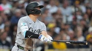 村上宗隆、13号3ランで大勝貢献　低迷球団の躍進支える…年65HRペース、OPS大台間近