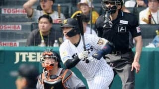 【阪神】５番大山悠輔が右翼へ適時三塁打！ドラ１クリーンアップそろって安打で２得点