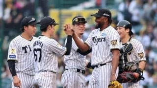 阪神・ドリスの存在価値とは　坂本が絶賛するＮＰＢで戦う術　通算１００セーブ最年長達成
