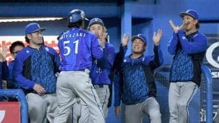 ＤｅＮＡ・宮崎　５の５でヤクルト戦初勝利　歴代９位タイの神宮通算３４号「いつも負けたくない」