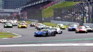 【スーパーＧＴ】　“エビ中”が国歌斉唱、ＤＪ　ＫＯＯがグリーンフラッグ担当…第２戦スタート