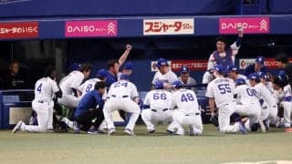 【中日】平田良介外野守備走塁コーチが三塁コーチ外れる　代わって森越祐人コーチ