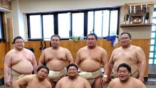 幕内・阿炎が３２歳の誕生日「勝ちにこだわっていく」　豊昇龍、霧島らの祝福にも感謝