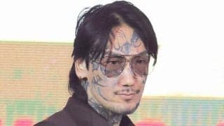 「え、こんな人と結婚してんの」顔刺青なしの瓜田純士に美人妻驚く「ビビッてる」