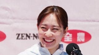 【チビリンピック】石川佳純さん「ヨッシャ！」子どもたちとの真剣勝負で感情あらわに