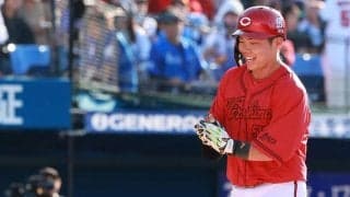 【広島】７年目の持丸泰輝がバックスクリーン右にプロ1号ソロ　土壇場９回に劇的同点アーチ