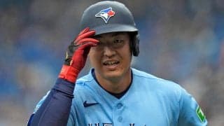 岡本和真、２試合ぶり先制10号ソロに守備では超美技　ゲレロも思わず拍手