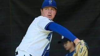 DeNA、コックスの左肘手術を発表　今季2先発で1勝、長期離脱か…球団では森原に続き2人目