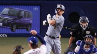 【阪神】先制チャンスで痛恨併殺　佐藤輝明のセカンドライナーで一塁走者の森下翔太が戻れず