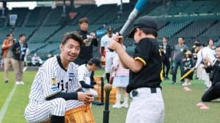 【阪神】野球は楽しいよ　子どもたちが甲子園で野球を体験　掛布雅之OB会長、鳥谷敬氏ら参加