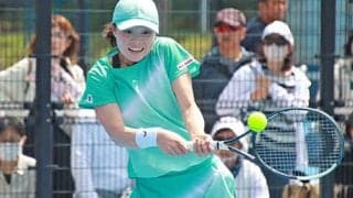  19歳木下晴結 日本勢対決制し初の8強 