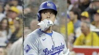 大谷翔平、一回の打席は空振り三振　ストライク２球見送った後、決め球捉えられず　自己ワースト更新２５打席連続無安打　打率は２割３分台に