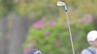 師匠ジャンボ尾崎さんに「破天荒だなと言われる」　右腰痛の佐久間朱莉は痛恨ダボ＆３連続ボギーで７２