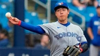 岡本和真の“咄嗟の判断”に敵軍放送局も感服　繊細＆華麗な所作が「スマート」