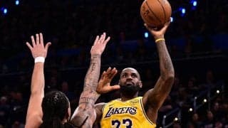 19度目のプレーオフを戦うレブロン・ジェームズが通算出場試合数で前人未到の300試合に到達