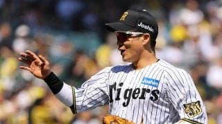 【阪神】７年ぶり一塁スタメンの木浪聖也、ファーストプレーで好守　ワンバウンド捕球で併殺完成