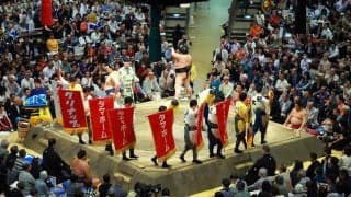 にしたんクリニック、夏場所11日目幕内全取組に5本ずつ懸賞　アメリカ大使館も申し込み
