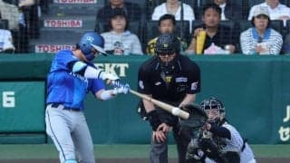ＤｅＮＡ　逆転勝ちで３カードぶり勝ち越し　八回に６者連続出塁で一挙３得点　首位・阪神に２カード連続勝ち越し
