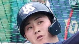 【ヤクルト】ルーキー石井巧が治療を受け一時中断もプレー続行　8日に初昇格、2試合連続スタメン