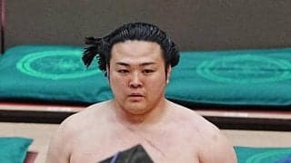 脊髄損傷の大けがから３年ぶり十両復帰の炎鵬、初戦白星「今日までやってきてよかった」　