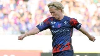 ＦＣ東京、優勝へ望みをつなぐ執念の逆転勝利…ＦＷ長倉幹樹の劇的弾で東京ダービーを制して、首位鹿島との勝ち点差４に