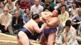 会心の相撲で新入幕の若ノ勝が初日白星、歓声の大きさに「これが幕内なんだな」