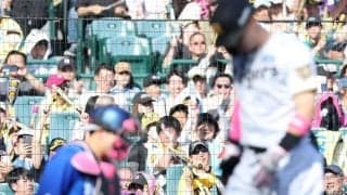 ＤｅＮＡ相川監督「防ぐために何が必要だったのか」「バッテリー、チームで反省すべき」才木にスリーバントスクイズを決められた場面を指摘