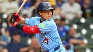 岡本和真は「新人王候補」も…29歳に吹き付ける“逆風”、求められる確固たる地位