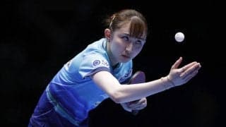 【卓球】早田ひな「1Gも取れなかった」と号泣　左太ももにテーピング…２試合ともストレート負け