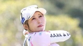 「可愛い親子」金田久美子、母と頬寄せ合う写真公開＆父の墓参り報告「弘吉、千鶴、だいすき笑」