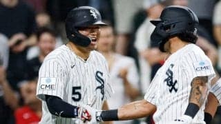 村上宗隆がベンチで「なにしてんの!?」　覚えた米国風“ノリ”にファン「なんだこれは」