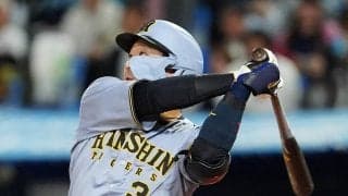 【阪神】そんなに高く上がるの？薄くなった新ベースに打球直撃、落ちてこず内野安打にされる