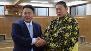 垣添が前相撲２連勝し新序出世へ　相手を吹っ飛ばしてぶつけた浦風親方に「申し訳ないことした」