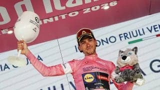 ナルバエスが怪我からの復活をアピールするスプリント勝利　チッコーネは夢のマリア・ローザ｜ジロ・デ・イタリア2026 レースレポート：第4ステージ