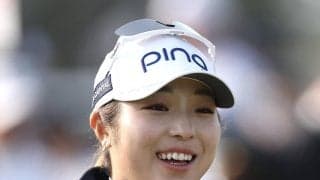 佐久間朱莉「エスコン行きたい！」桑木志帆との観戦ショット公開