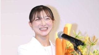 坂本花織　引退会見で「例のアレを…」会場騒然！「笑ってますか～？」報道陣とセルフィー撮影