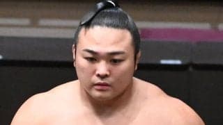 炎鵬が無傷４連勝！「勘が研ぎ澄まされている」鮮やかなとったり「状態がいい」【大相撲夏場所】