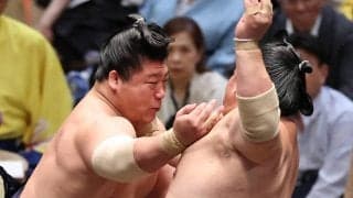 小結若隆景４連勝「相手の突き押しを逆に押し上げていた」と玉ノ井親方