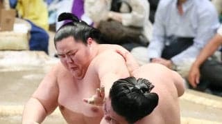 大関・琴桜が２連勝　圧力ある立ち合いで義ノ富士の良さ消した　横綱につながる相撲だ...元大関・琴風の目