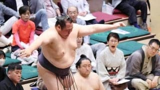 友風が連日の叩き込みで２勝目　部屋設置の酸素ルームが体調面をバックアップ