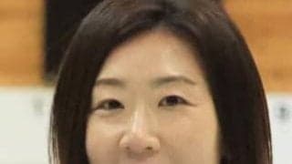 【カーリング】「可愛すぎて反則」藤沢五月がピンクの私服姿で深い絆の先輩と札幌デート