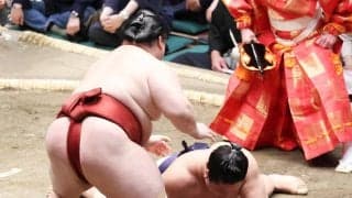 若隆景が初黒星　隆の勝に敗れ、連勝は４でストップ