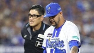 球場騒然！ＤｅＮＡ　ルイーズが危険球退場もルール知らず？「Ｗｈｙ」ポーズ　土田龍空に１５１キロ直球で頭部死球　歩み寄り声をかける様子も