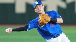 中日を救った美技が「思った以上にえぐい」　即反応→神フォローが「MLB並みだな」
