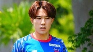 【日本代表】落選の佐藤龍之介「次、次、次」気丈に振る舞い、クラブ施設を後にする