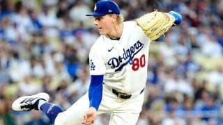 バット粉砕のラッシング…怒りの中でも“寄り添った”ド軍右腕　耳元で告げた言葉
