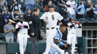 村上宗隆は３四球で貢献　元DeNAケイが７回２失点３勝目「全員が正しい方向に向かっている」