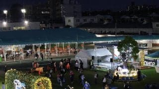 阪神アーバンナイター開幕！　園田競馬場でバージョンアップしたイルミネーションの点灯式に大歓声