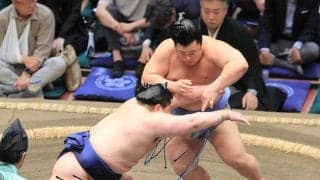 翔猿、０秒５で白星「考えていた」立ち合い変化で１敗キープ