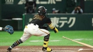 巨人・浦田「退場かなと思った」　「危険スイング」で警告　適用１号「当てようと思ったら飛んでいってしまった」